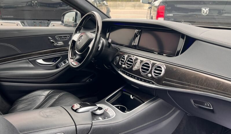 
								2015 Mercedes-Benz S-Class S 63 AMG Sedan full									