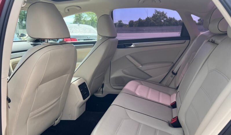 
								2017 Volkswagen Passat 4dr Sdn 1.8 TSI Auto Comfortline full									