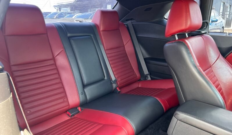 
								2014 Dodge Challenger 2dr Cpe SXT Plus full									
