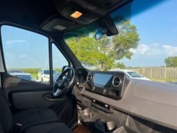 
										2019 Mercedes-Benz Sprinter Cargo Van 2500 Standard Roof V6 144″ full									