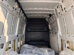 
										2019 Mercedes-Benz Sprinter Cargo Van 2500 Standard Roof V6 144″ full									