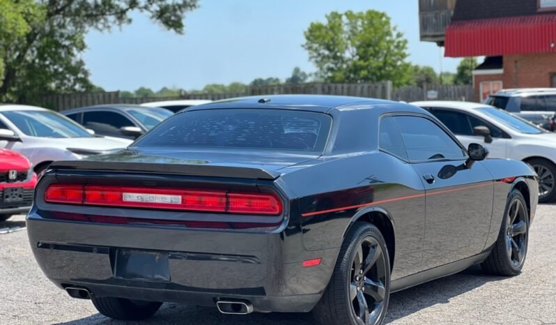 
								2014 Dodge Challenger 2dr Cpe SXT Plus full									