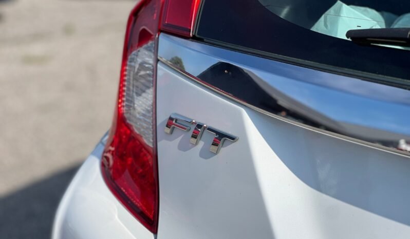 
								2016 Honda Fit EX CVT full									