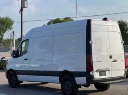 
										2019 Mercedes-Benz Sprinter Cargo Van 2500 Standard Roof V6 144″ full									
