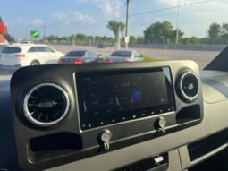 
										2019 Mercedes-Benz Sprinter Cargo Van 2500 Standard Roof V6 144″ full									