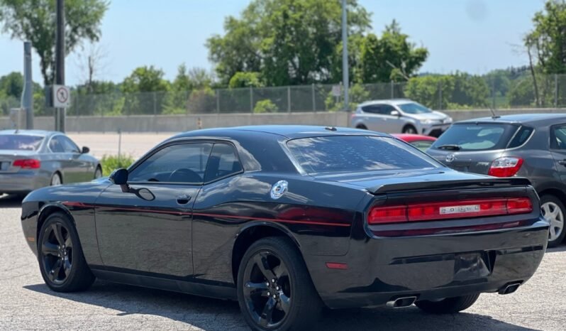 
								2014 Dodge Challenger 2dr Cpe SXT Plus full									