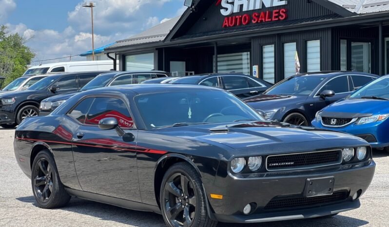 2014 Dodge Challenger 2dr Cpe SXT Plus