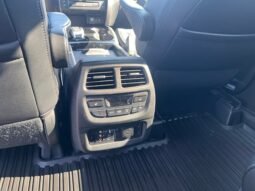 
										2017 Honda Pilot 4WD Touring full									