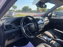 
										2017 Honda Pilot 4WD Touring full									