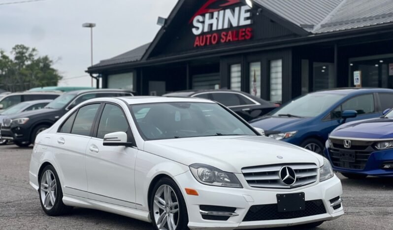 2013 Mercedes-Benz C-Class C 300 4MATIC Sedan