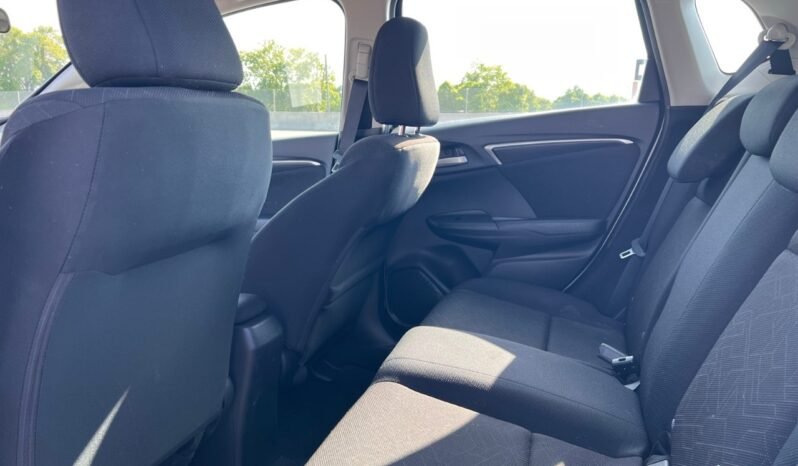 
								2016 Honda Fit EX CVT full									