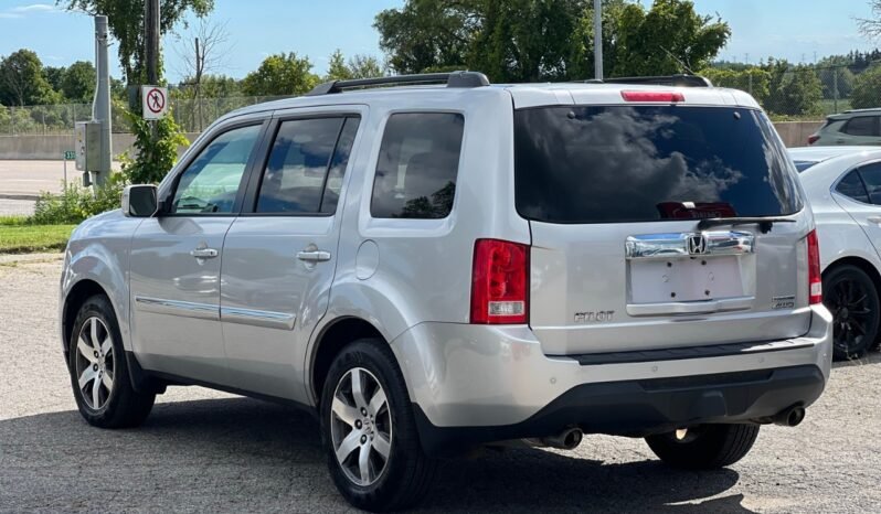 
								2013 Honda Pilot 4WD Touring full									