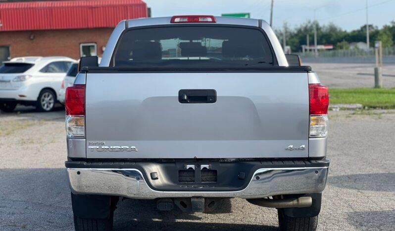 
								2010 Toyota Tundra 4WD Crewmax Short Bed 5.7L SR5 full									