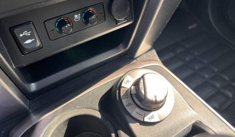 
								2014 Toyota 4Runner full									