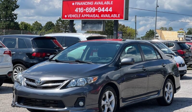 
								2012 Toyota Corolla 4dr Sdn Auto S full									