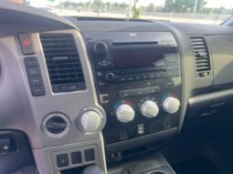 
										2010 Toyota Tundra 4WD Crewmax Short Bed 5.7L SR5 full									