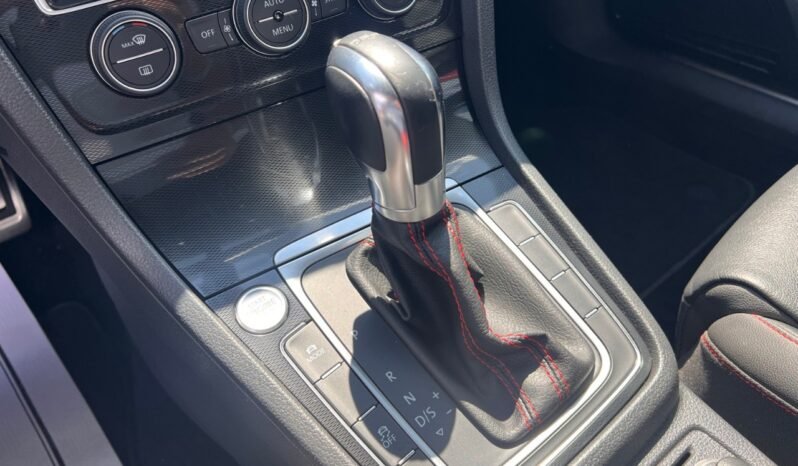 
								2015 Volkswagen Golf GTI 5dr HB DSG Autobahn full									
