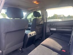 
										2010 Toyota Tundra 4WD Crewmax Short Bed 5.7L SR5 full									