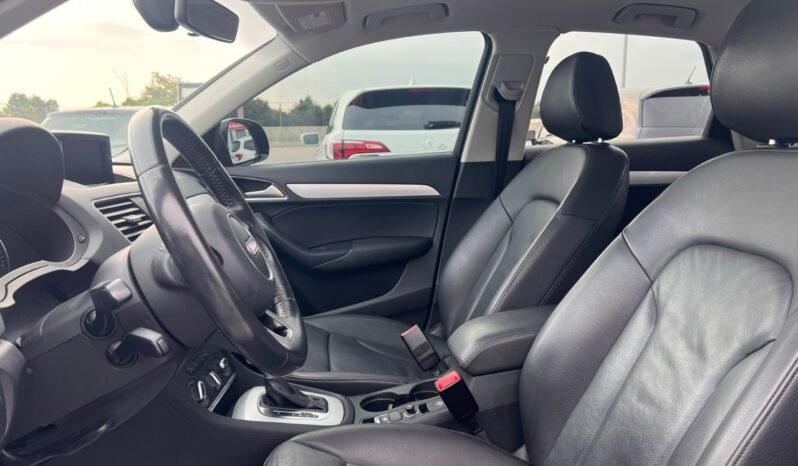 
								2018 Audi Q3 2.0 TFSI quattro Komfort Tiptronic full									