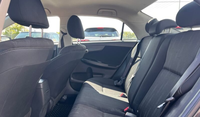
								2012 Toyota Corolla 4dr Sdn Auto S full									