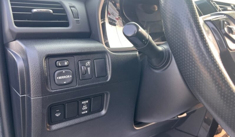 
								2017 Toyota 4Runner 4WD 4dr V6 SR5 full									