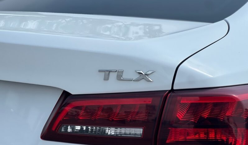 
								2017 Acura TLX FWD Tech full									