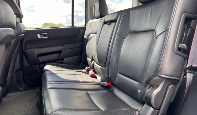 
								2013 Honda Pilot 4WD Touring full									