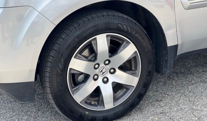 
								2013 Honda Pilot 4WD Touring full									