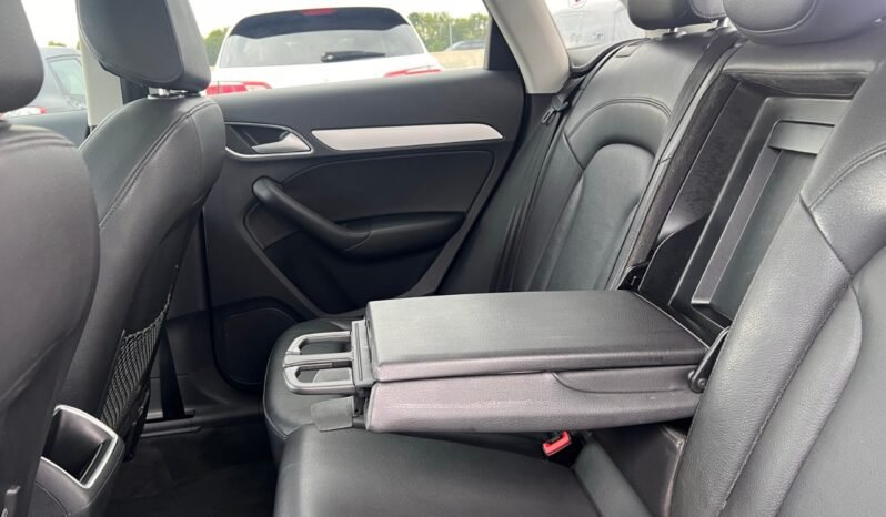 
								2018 Audi Q3 2.0 TFSI quattro Komfort Tiptronic full									