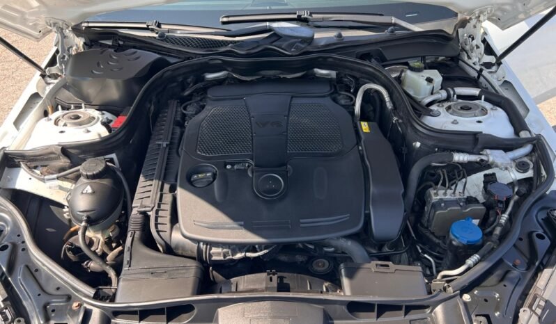 
								2014 Mercedes-Benz E-Class E 300 4MATIC Sedan full									