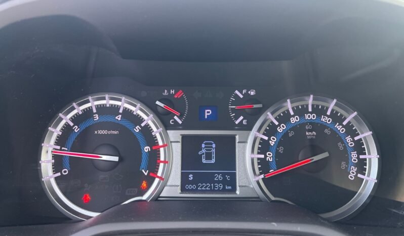 
								2017 Toyota 4Runner 4WD 4dr V6 SR5 full									