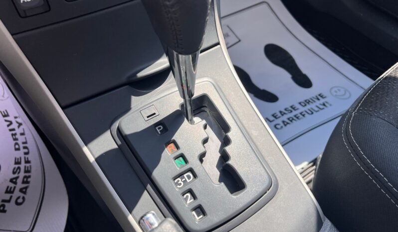 
								2012 Toyota Corolla 4dr Sdn Auto S full									