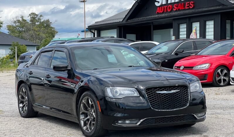 2016 Chrysler 300 4dr Sdn 300S RWD