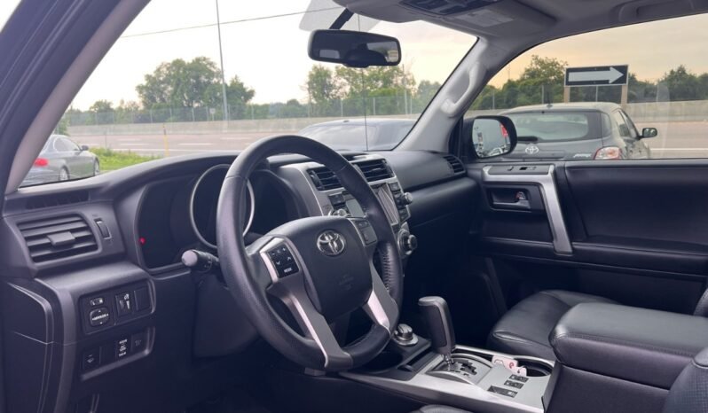
								2012 Toyota 4Runner 4WD 4dr V6 SR5 full									