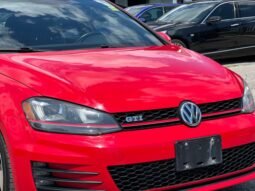 
										2015 Volkswagen Golf GTI 5dr HB DSG Autobahn full									