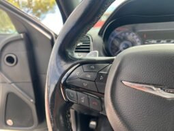 
										2016 Chrysler 300 4dr Sdn 300S RWD full									