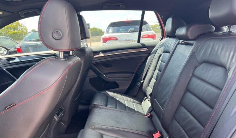 
								2015 Volkswagen Golf GTI 5dr HB DSG Autobahn full									