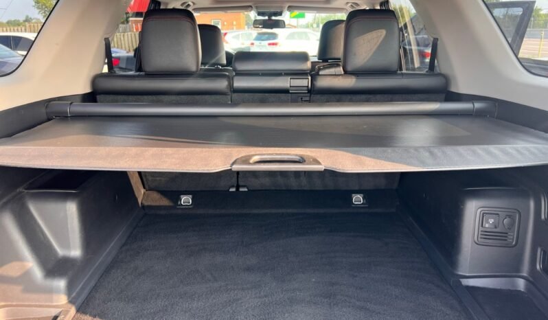 
								2017 Toyota 4Runner 4WD 4dr V6 SR5 full									