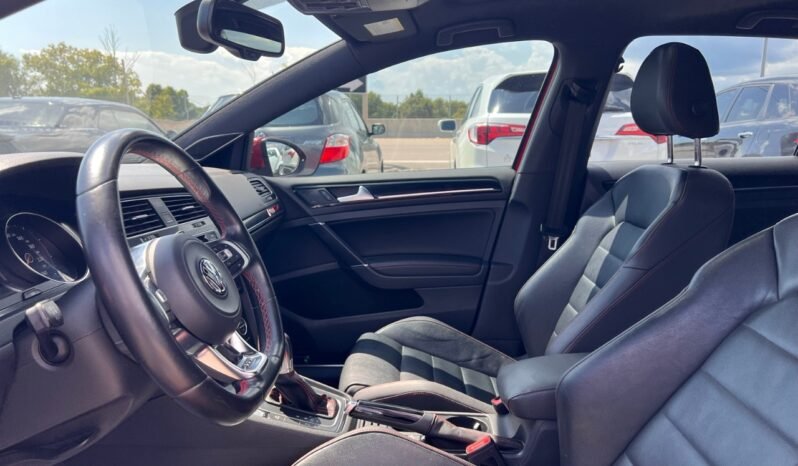
								2015 Volkswagen Golf GTI 5dr HB DSG Autobahn full									
