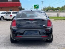 
										2016 Chrysler 300 4dr Sdn 300S RWD full									