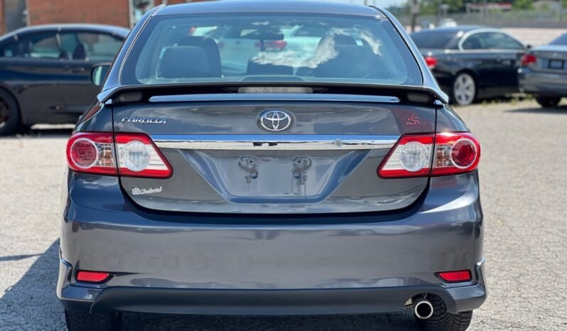 
								2012 Toyota Corolla 4dr Sdn Auto S full									
