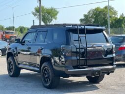 
										2014 Toyota 4Runner full									