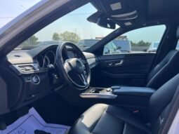 
										2014 Mercedes-Benz E-Class E 300 4MATIC Sedan full									