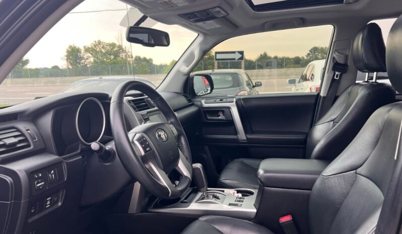 
								2012 Toyota 4Runner 4WD 4dr V6 SR5 full									