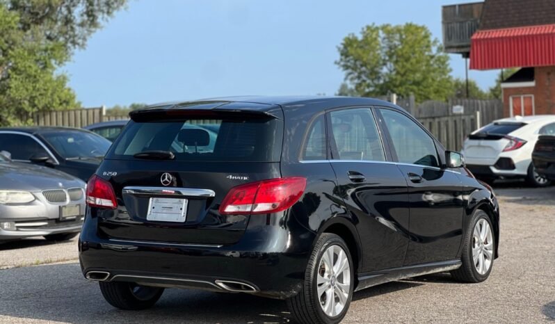 
								2016 Mercedes-Benz B-Class B 250 Sports Tourer 4MATIC full									