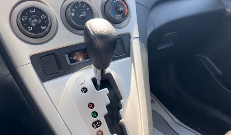 
								2013 Toyota Matrix 4dr Wgn Auto FWD full									