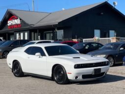 2015 Dodge Challenger 2dr Cpe SXT Plus