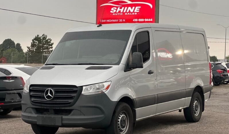 2021 Mercedes-Benz Sprinter Cargo Van 2500 Standard Roof I4 144"