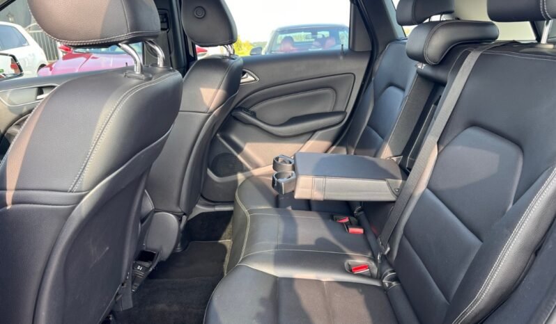 
								2016 Mercedes-Benz B-Class B 250 Sports Tourer 4MATIC full									
