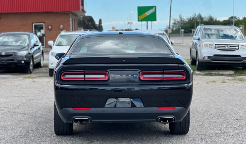
								2017 Dodge Challenger 2dr Cpe SXT Plus full									